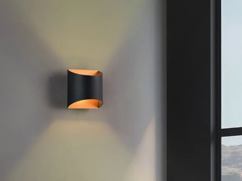 Kleine LED Wandleuchte Up and Down aus Metall Schwarz Gold, Höhe 10cm