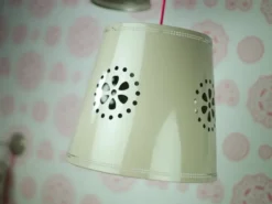 Kleine Pendelleuchte im Landhausstil, Lampenschirm Metall Beige Ø 17,5cm