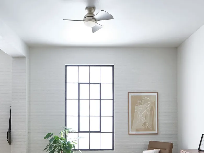 Kleiner Deckenventilator SOLA Silber, mit Licht - Feuchtraumgeeignet, Ø 86cm