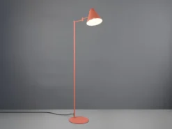 Kleine Stehlampe COSIMA mit Schwenkarm aus Metall Apricot, Höhe 126,5cm