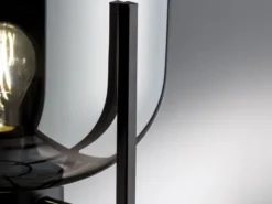 Kleine Stehlampe REGI mit Metallfuß und Rauchglas Glaskugel oval - Höhe 110cm