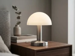 Kleine Tischlampe WARIN mit E14 Glasschirm Weiß per Touch dimmbar, Höhe 21cm
