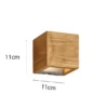 Kleine Up and Down LED Innen Wandleuchte BRAD aus Echtholz, Quadrat 11cm