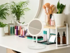 Kosmetikspiegel ELARA mit LED Beleuchtung in Weiß, Höhe 28,5cm