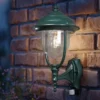 Landhausstil Außenwandleuchte PARMA Grün mit Bewegungsmelder, Höhe 48cm