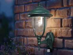 Landhausstil Außenwandleuchte PARMA Grün mit Bewegungsmelder, Höhe 48cm