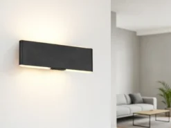 LED Akku Wandleuchte mit Fernbedienung, per USB aufladbar, Schwarz Breite 22cm
