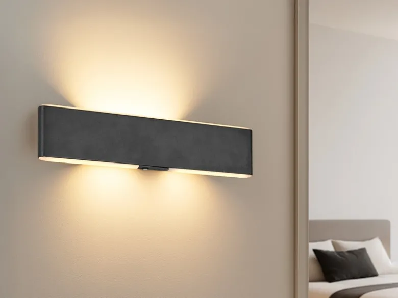 LED Akku Wandleuchte mit Fernbedienung, per USB aufladbar, Schwarz Breite 32cm