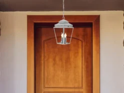 LED Außenhängeleuchte im Landhausstil, Silber Ø22cm