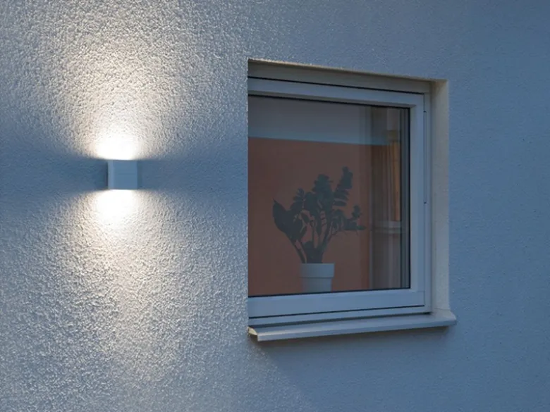 LED Außenwandleuchte CHIERI, Up and Down ALU in Weiß, Höhe 9cm Breite 11cm