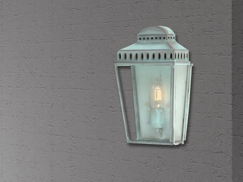 LED Außenwandleuchte im Landhausstil mit Patina, Höhe 37,5cm