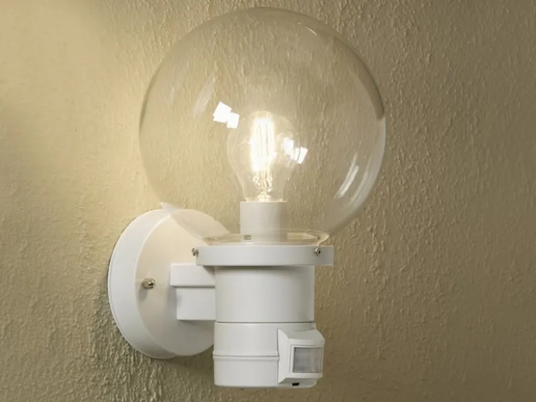 LED Außenwandleuchte mit Bewegungsmelder, Weiß mit Glas Kugel Ø 20cm