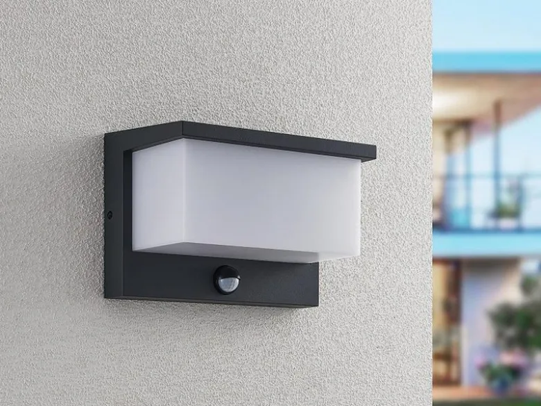 LED Außenwandleuchte NESTOS mit Bewegungsmelder, Breite 23cm