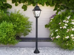 LED Außen Wegeleuchte im Landhausstil Laterne mit Bleiglas, Höhe 109cm