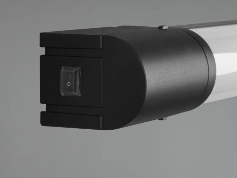 LED Bad Wandleuchte PIERA mit Steckdose Schwarz - Spiegelleuchte, Breite 119cm