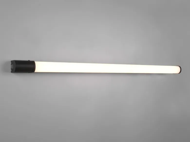 LED Bad Wandleuchte PIERA mit Steckdose Schwarz - Spiegelleuchte, Breite 119cm