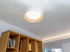 LED Deckenleuchte ARKA Weiß mit Holzoptik & 3 Lichtfarben, Ø 40cm