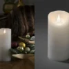 LED Echtwachskerze mit Flamme & Timer, Ø 7,5cm, Höhe 17,5cm, Batteriebetrieb