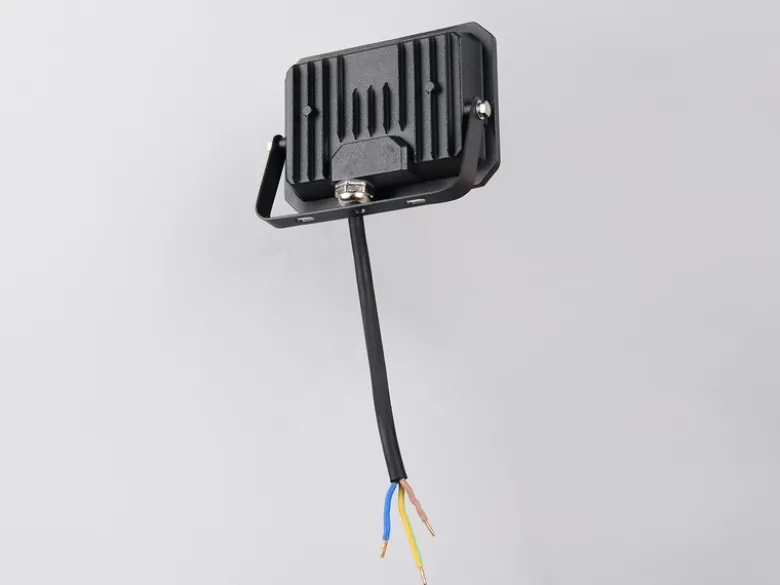 LED Flutlichtstrahler FUNCHAL 20W Aluminium Schwarz, IP65, Breite 12cm