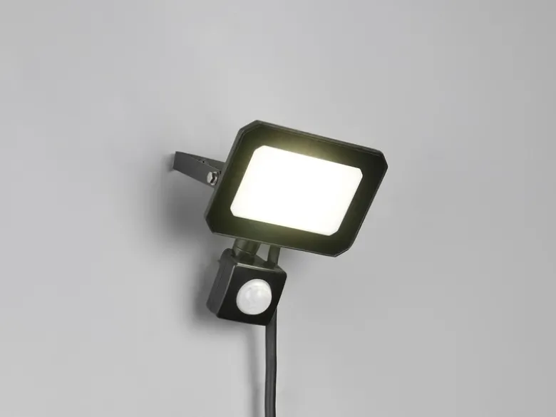 LED Flutlichtstrahler mit Bewegungsmelder 20W, IP44, mit Anschlussbox