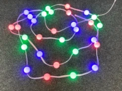 LED Lichterkette mit 30 LED Kugeln in rot grün blau, Länge 5m, mit Schalter