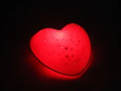 LED Nachtlicht SOLAR HEART, projiziert Herzen/Sterne, mit Solar/USB aufladbar