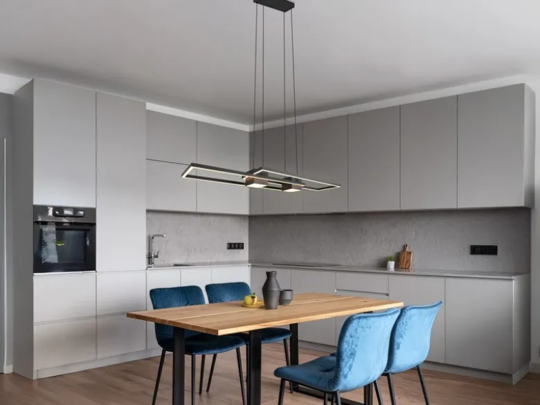 LED Pendelleuchte ALBANY Schwarz mit Fernbedienung dimmbar lang, Breite 100cm
