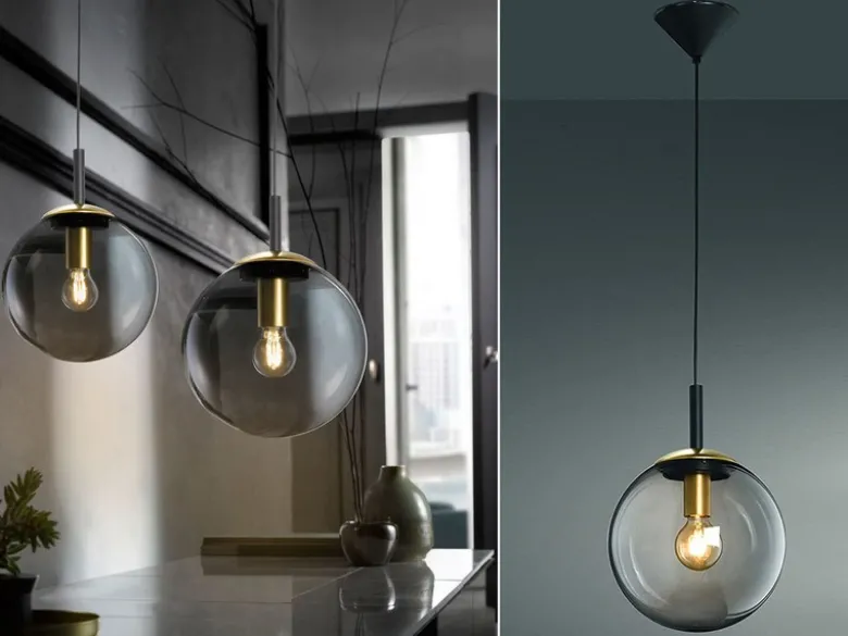 LED Pendelleuchte einflammig Rauchglas Schwarz mit Messing Kugel, Ø 25cm