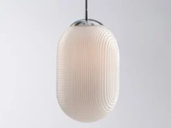 LED Pendelleuchte einflammig mit Relief Milchglas Lampenschirm Weiß, Ø 23cm