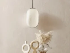 LED Pendelleuchte einflammig mit Relief Milchglas Lampenschirm Weiß, Ø 23cm