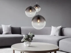 LED Pendelleuchte 3-flammig mit Glaskugeln aus Rauchglas, Ø 51cm