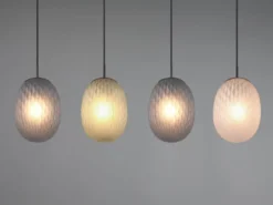 LED Pendelleuchte 4-flammig mit farbigen ovalen Glasschirmen B: 117cm