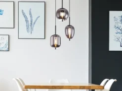 LED Pendelleuchte Metall Schwarz mit 3 Rauchglaskugeln, Ø 46cm
