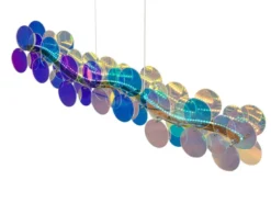LED Pendelleuchte PULSE dimmbar aus irisierendem Kunststoff, Breite 86cm