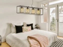 LED Pendelleuchte Schwarz Gold 4-flammig lang, Breite 110cm