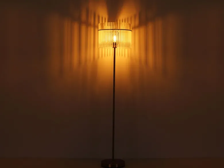 LED Retro Stehleuchte mit transparenten Echtglas Stäben, Höhe 152cm