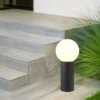 LED Sockelleuchte aus Aluminium in Anthrazit mit Glaskugel, Höhe 40cm