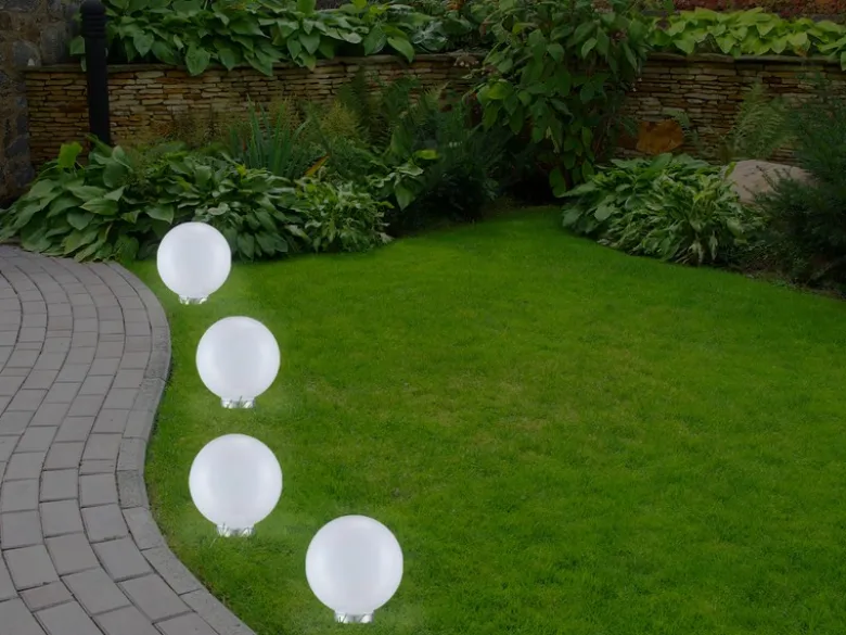 LED Solarkugel Garten - Leuchtkugel Ø 20cm mit Erdspieß