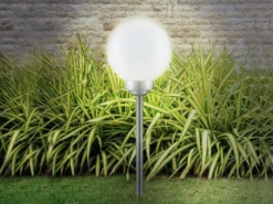LED Solarkugel Garten - Leuchtkugel Ø 20cm mit Erdspieß