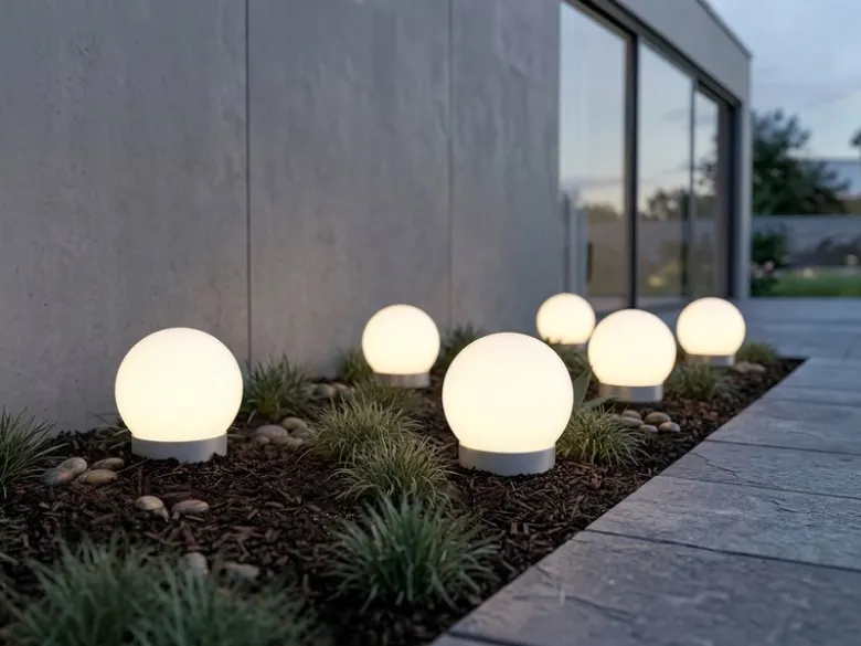LED Solarkugeln Garten - 6er SET, Leuchtkugel Ø 10cm mit Erdspieß