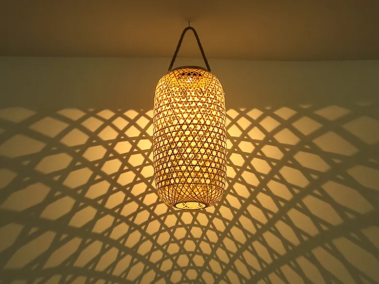 LED Solarlaternen 2er SET hängend aus Bambus Korbgeflecht Höhe 56,5cm