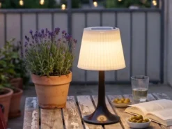 LED Solar Outdoor Tischleuchte ASSISI aus Kunststoff Schwarz, Höhe 36cm