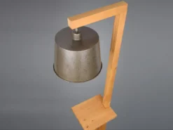 LED Stehlampe aus Holz mit Ablagen & Metallschirm Silber antik, Höhe 165cm
