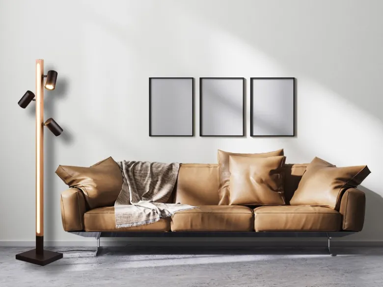 LED Stehlampe Holz / Schwarz matt, 3 Spots schwenkbar, Höhe 130cm
