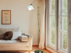 LED Stehlampe im Landhausstil höhenverstellbar, Höhe 145 -max. 172cm