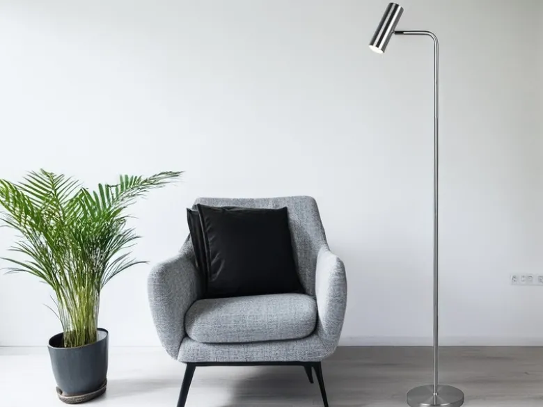 LED Stehlampe in Silber matt, Spot schwenkbar, Höhe 151cm