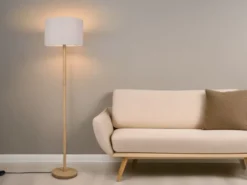 LED Stehlampe mit Stoff Lampenschirm Weiß & Holz Fuß Höhe 162cm