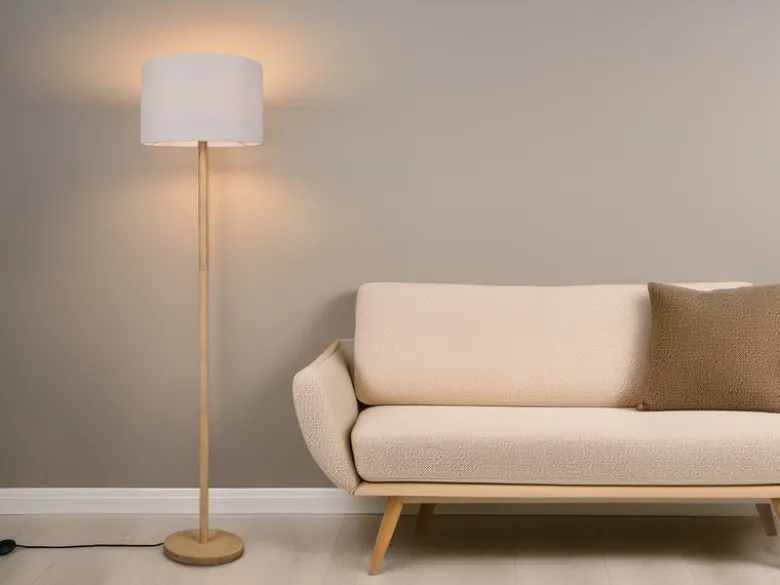 LED Stehlampe mit Stoff Lampenschirm Weiß & Holz Fuß Höhe 162cm