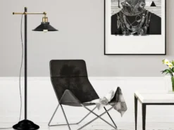 LED Stehleuchte mit schwenkbarem Metallschirm Schwarz, Höhe 155cm