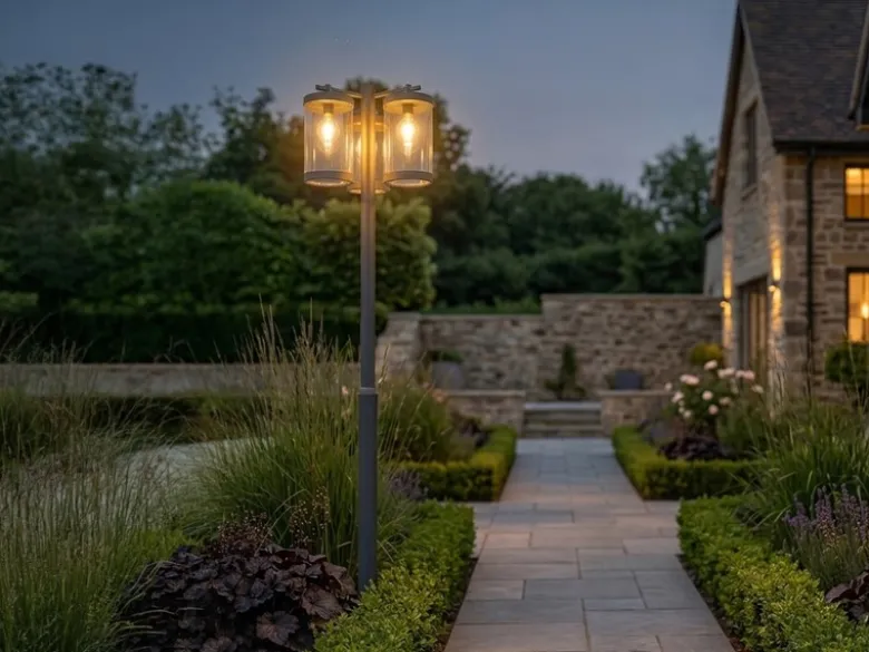 LED Straßenlaterne im Landhausstil, 3-flammig Anthrazit, Höhe 240cm